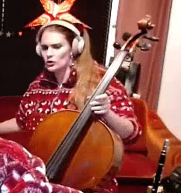 HOLD MY CELLO